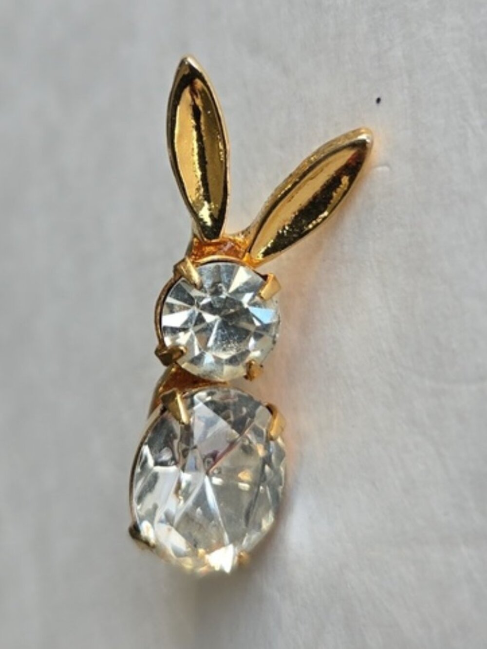 90's Dainty Rhinestone Bunny Lapel Pin Gold Tone Figural Metal Brooch Pinback